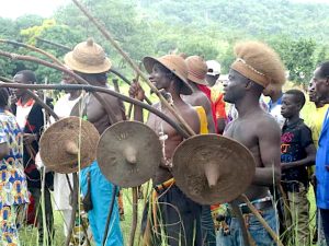 Lire la suite à propos de l’article Flagellation en pays Otammari : La bravoure et le courage des jeunes hommes soumis à l’épreuve des fouets.